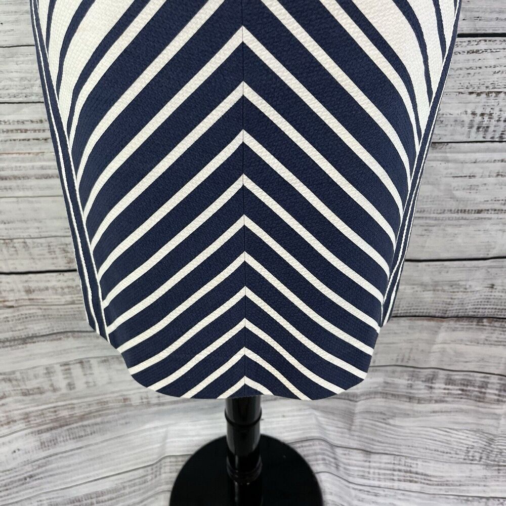 J. Crew Skirt size 6 Navy Blue White Stripe Straight Pencil Knee Sailor Nautical - Picture 6 of 10